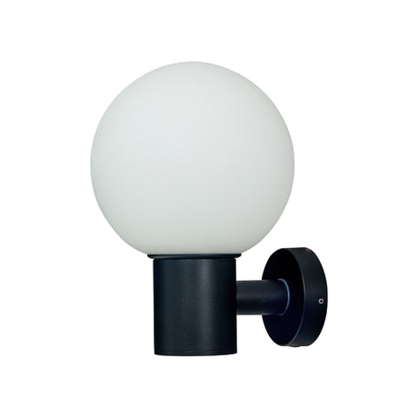 SALTVIK vegglampe ute Aneta Vegglampe