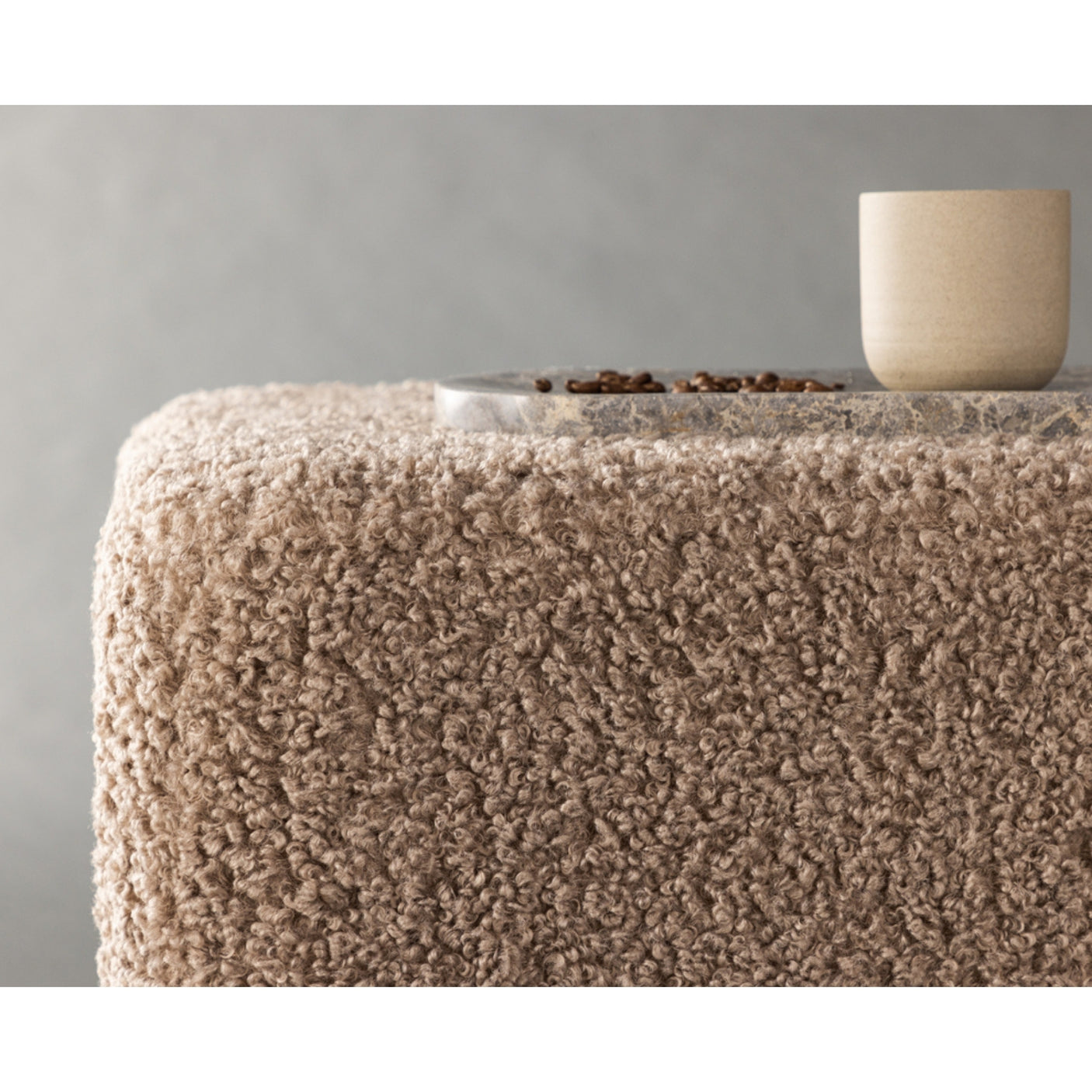 Newton Pouf Venture Design Pall