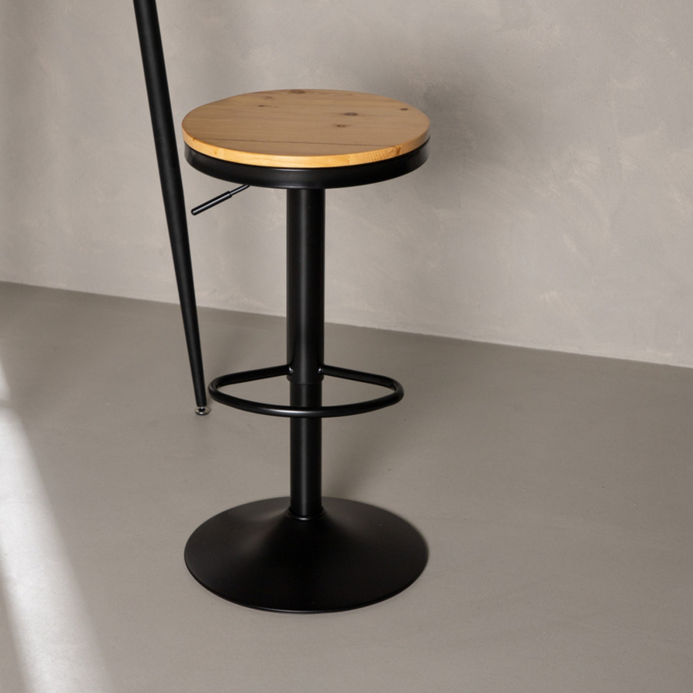 Conway Bar Chair Venture Design Barstol