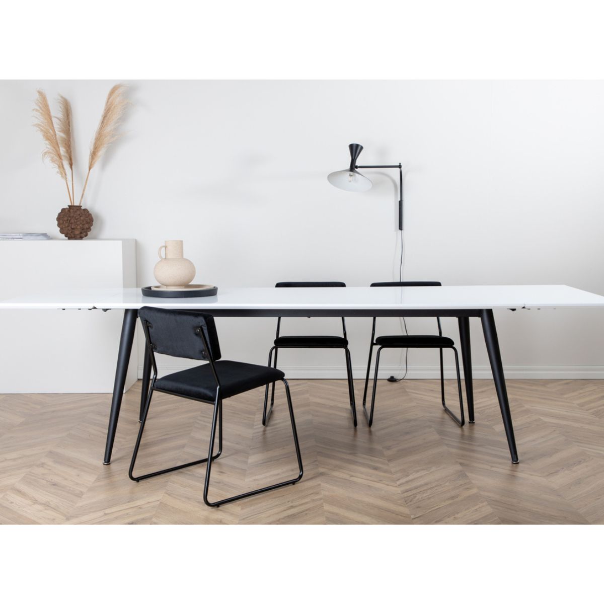 Jimmy Table Venture Design Spisebord