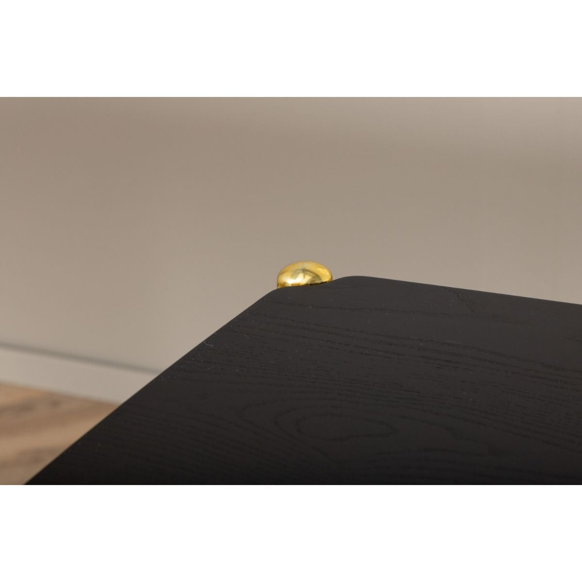 Pelle Table Venture Design Spisebord