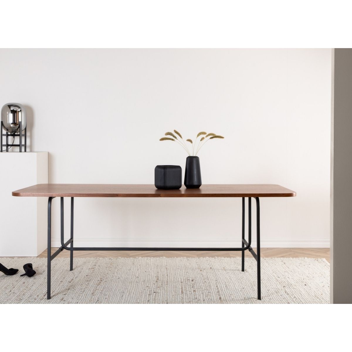 Uno Table Venture Design Spisebord