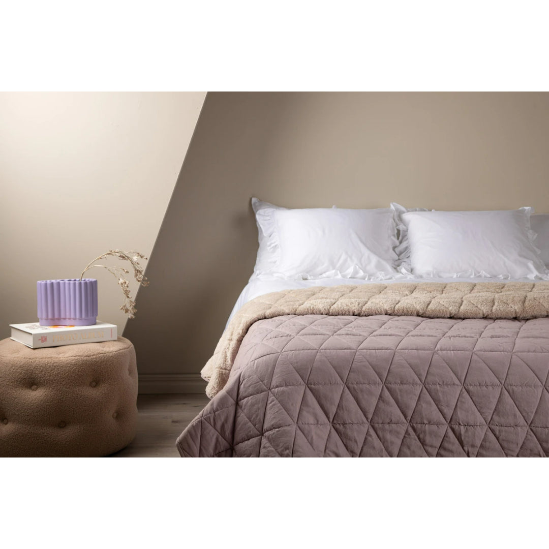 Nilla Bedspread Venture Design Seng