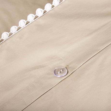 Livia Bed Set Venture Design Seng