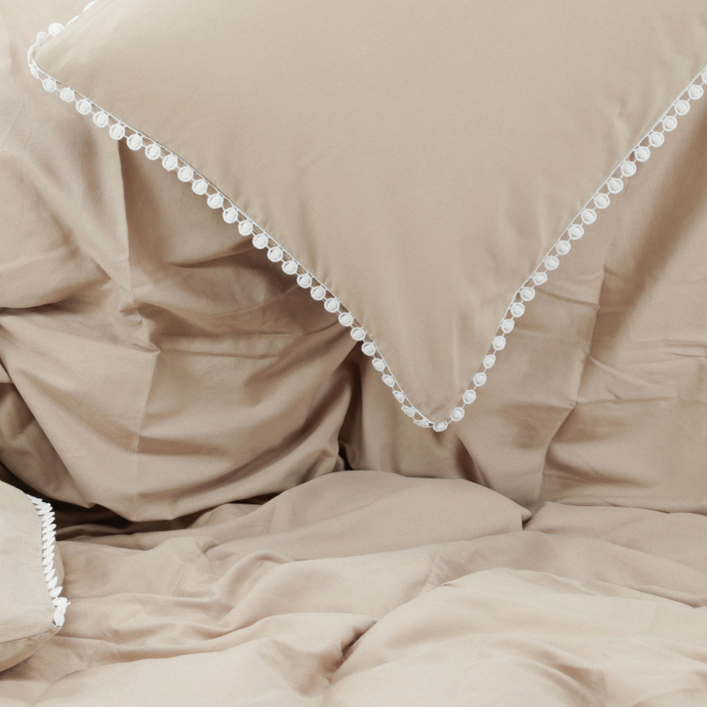Livia Bed Set Venture Design Dynetrekk
