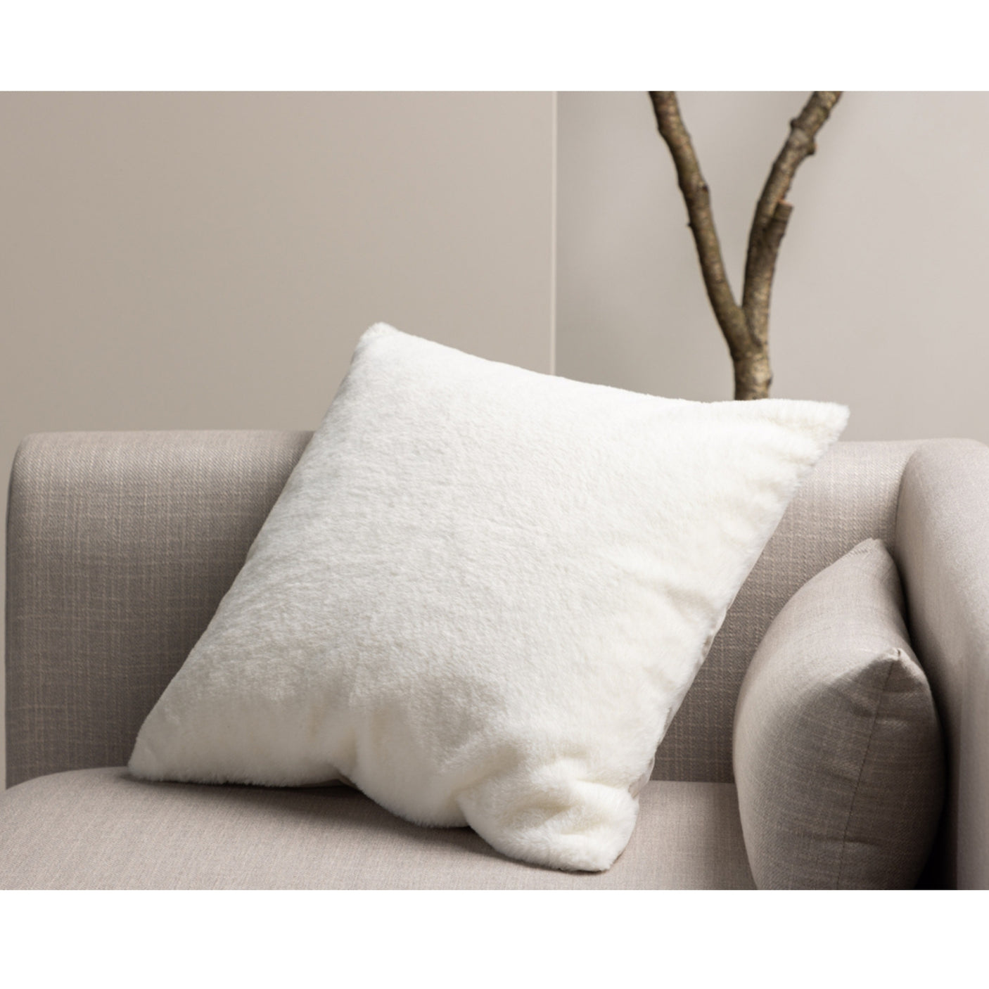 Tyra Cushion Cover