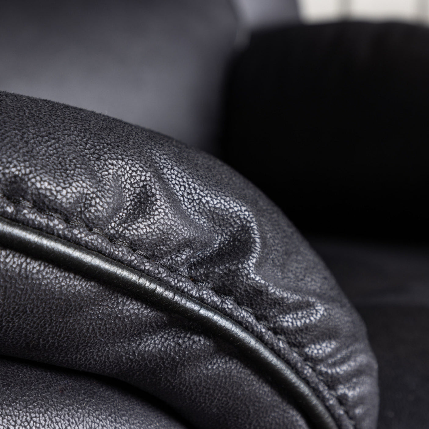 Saranda Recliner Armchair Venture Design Lenestol