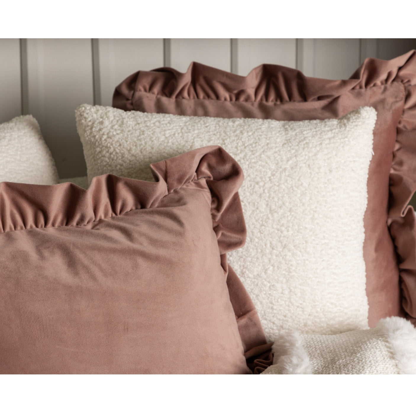 Hailey Cushion Cover Venture Design Pute