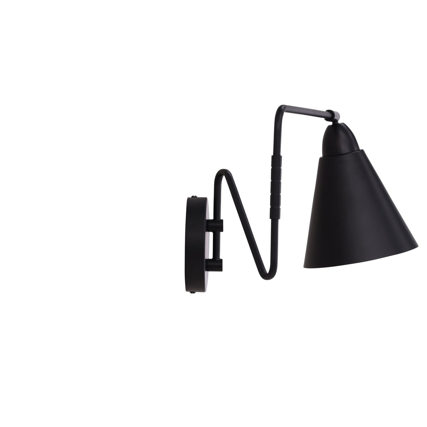 Amicola Belysning Venture Design Vegglampe