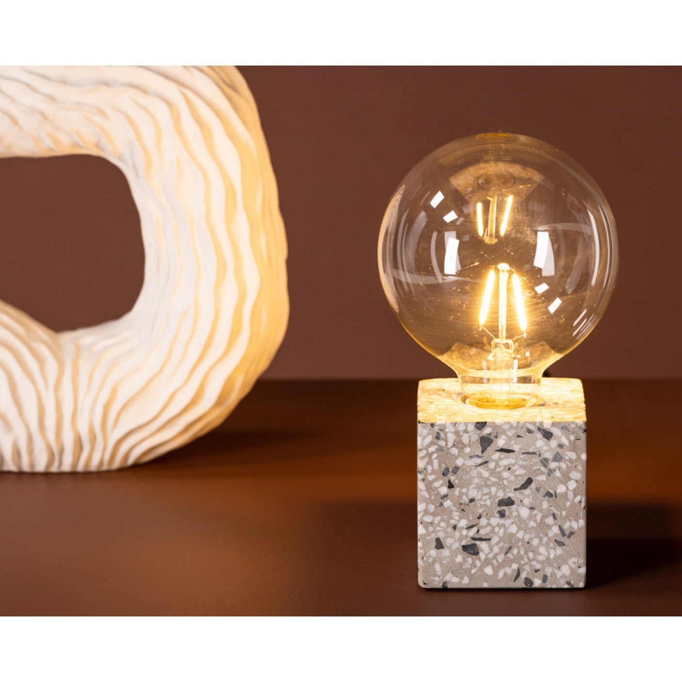 Rilche Lighting Venture Design Bordlampe