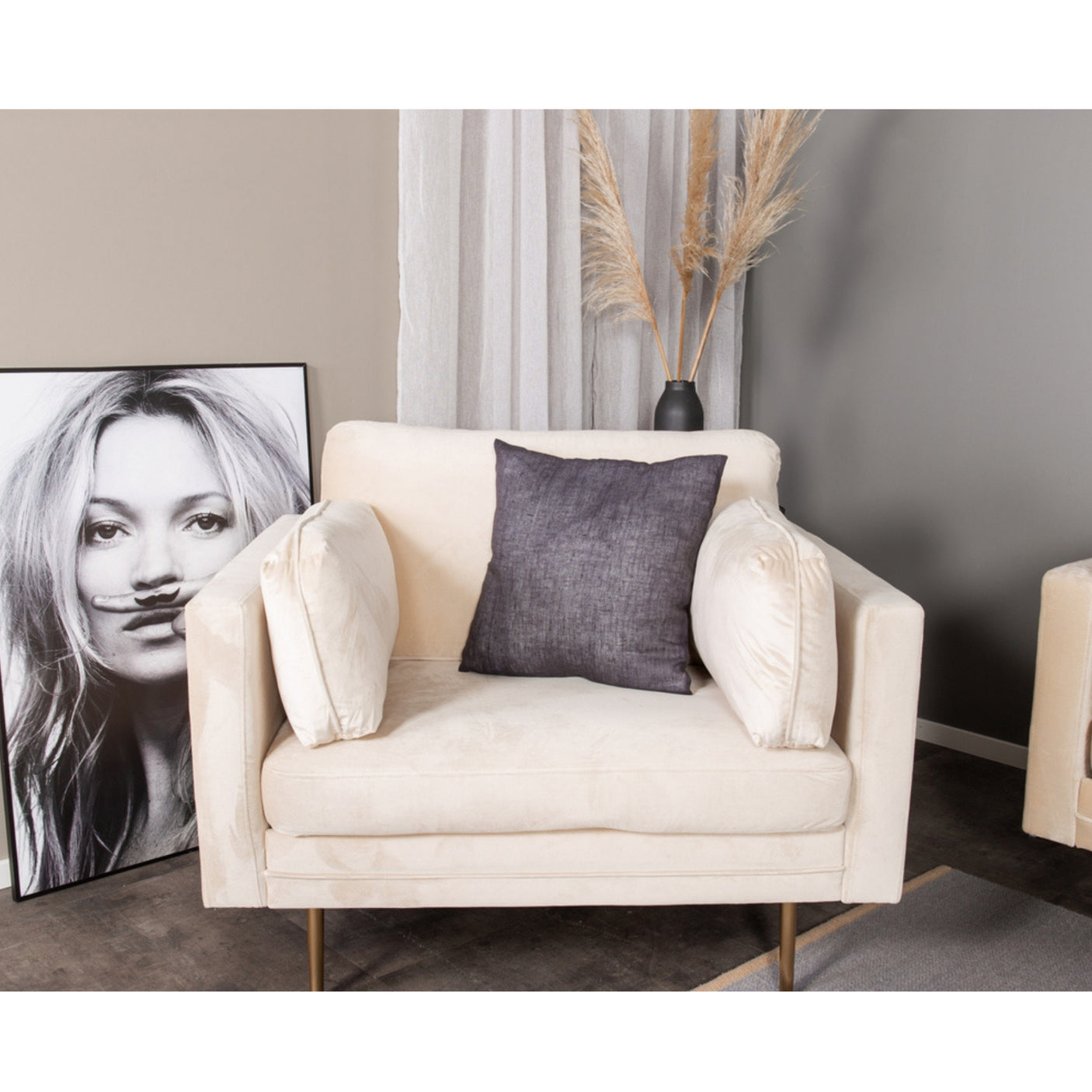 Boom Armchair