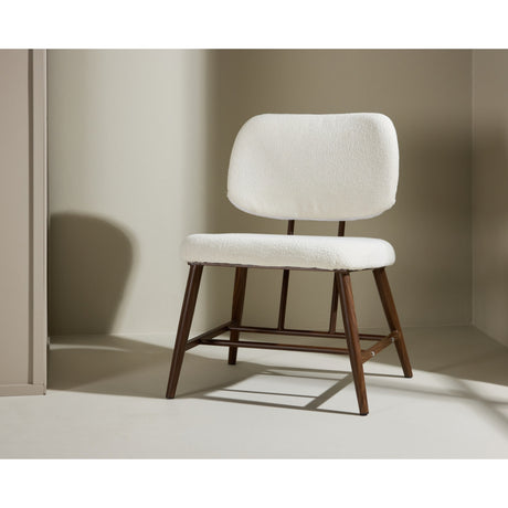 Midland Lounge Chair Venture Design Lenestol