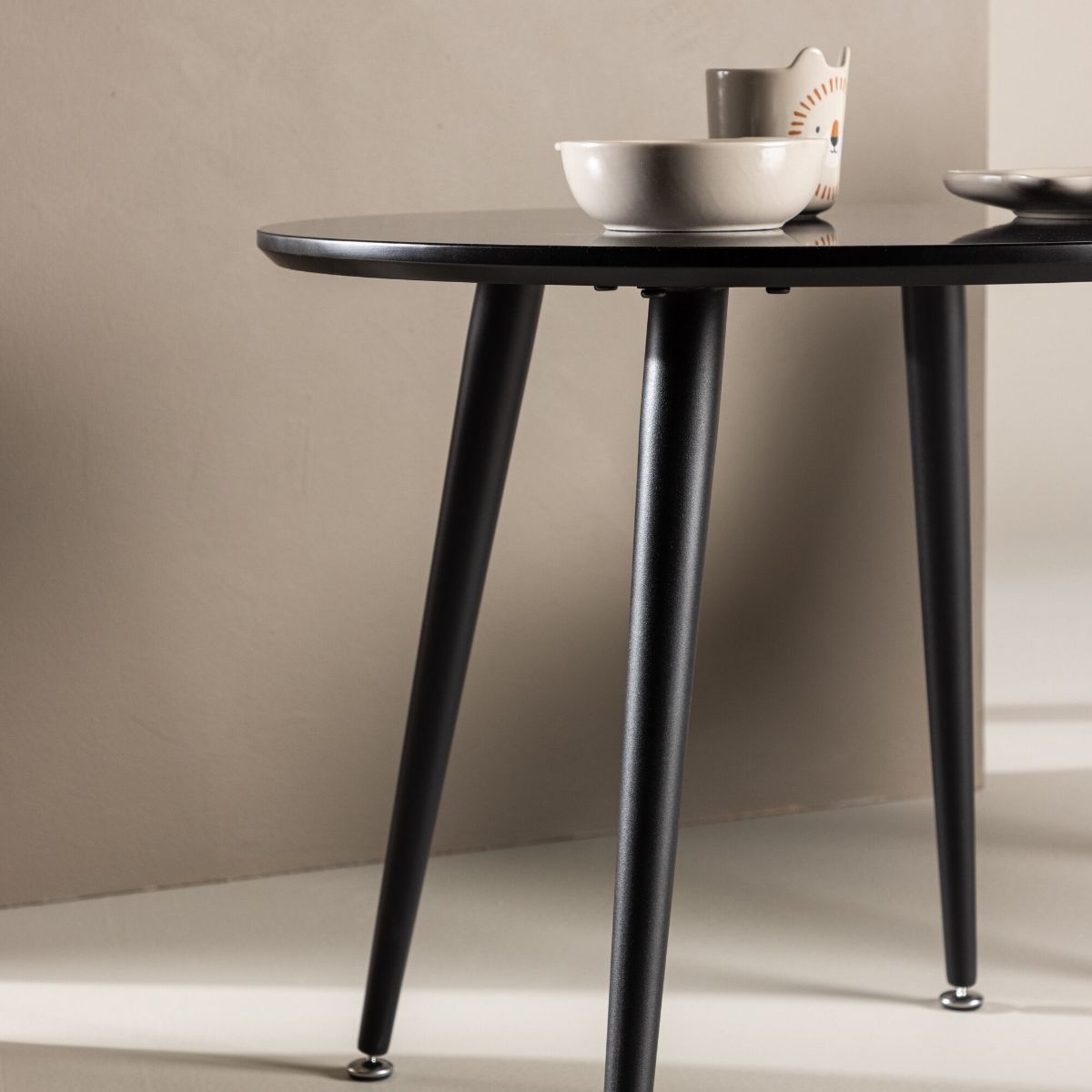 Plaza Kids Table Venture Design Diverse