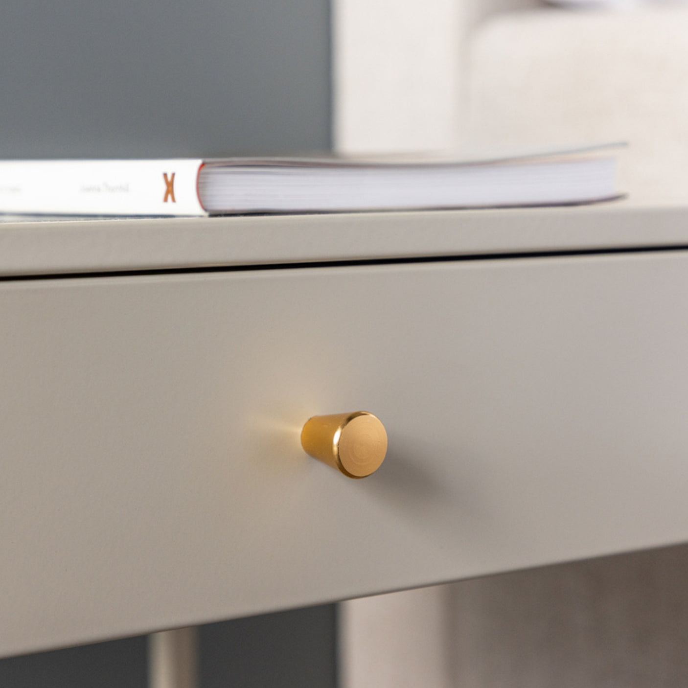 Bakal Side Table Venture Design Sidebord