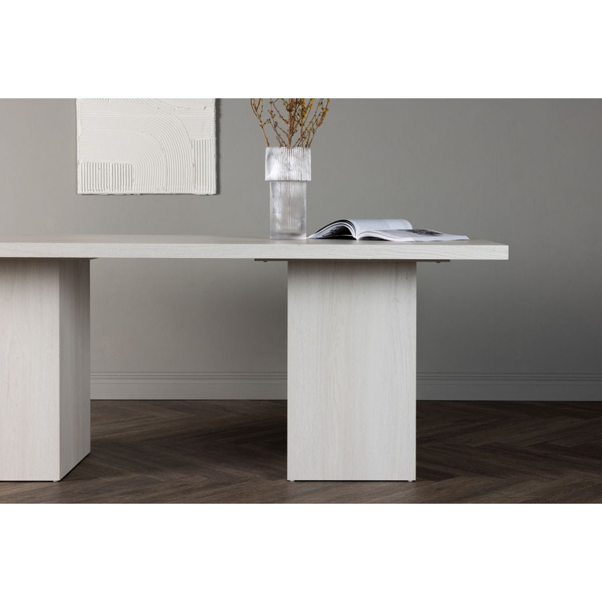 Olga Dining Table Venture Design Spisebord