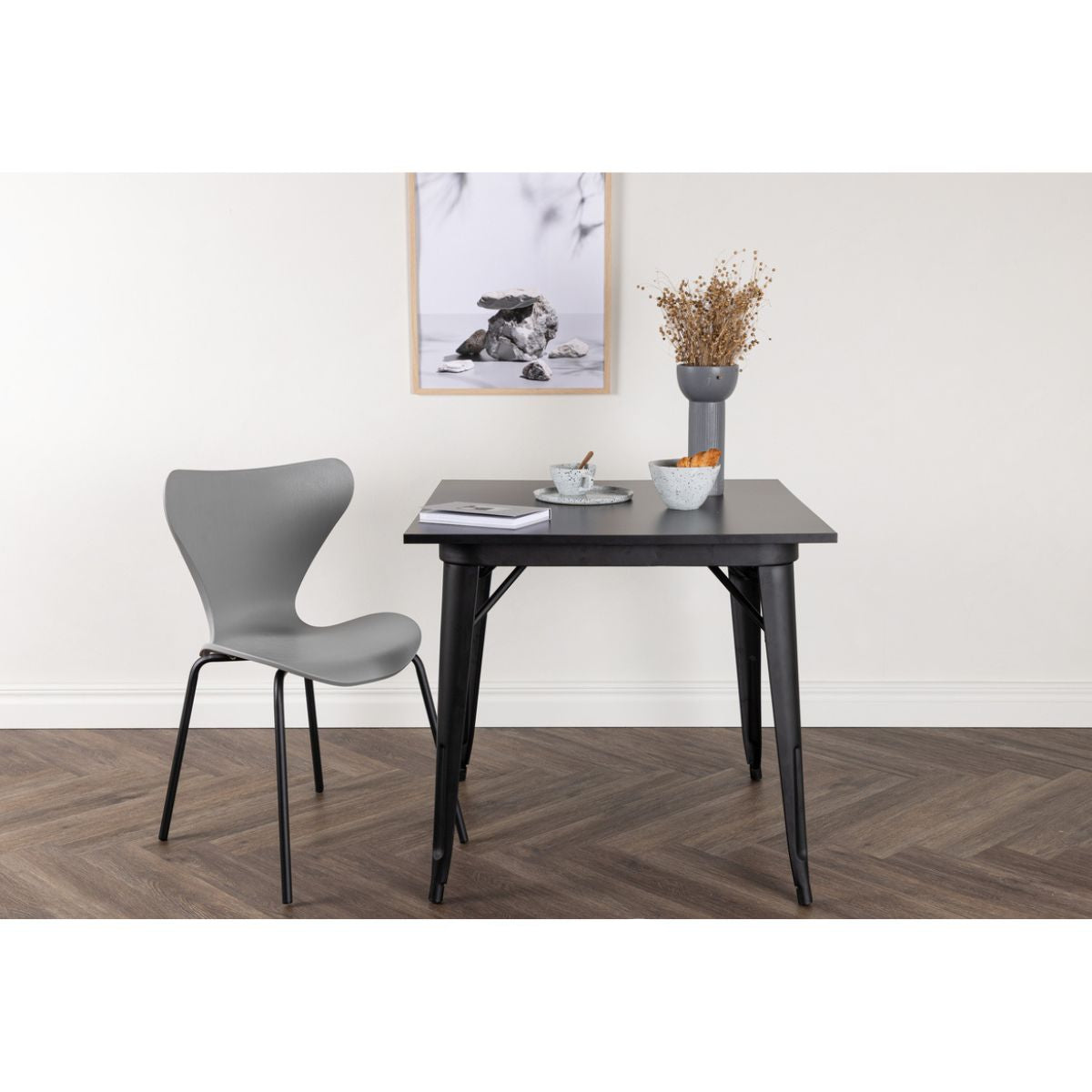 Tempe Table Venture Design Spisebord