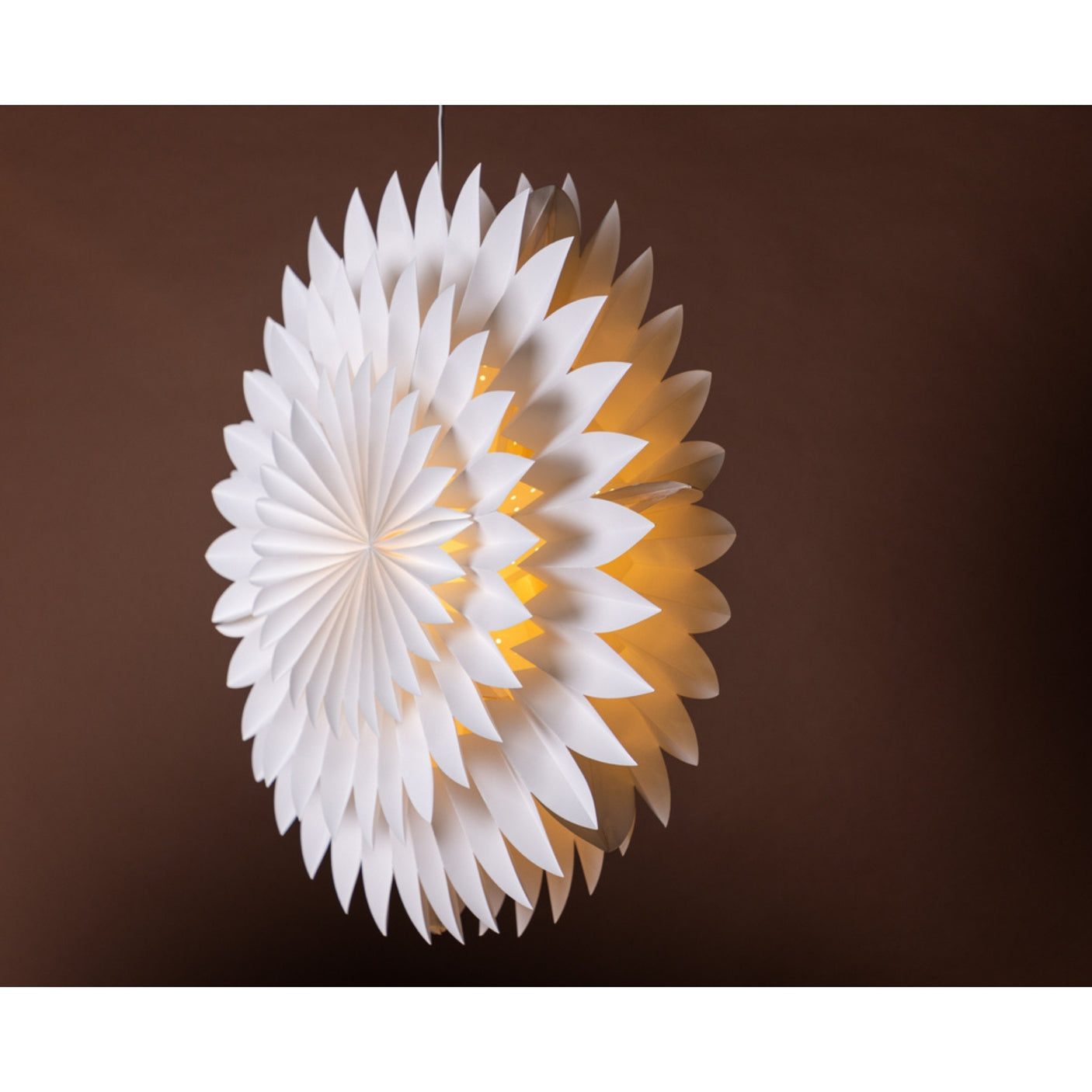 Storlien Pendant Lamp Venture Design Julebelysning