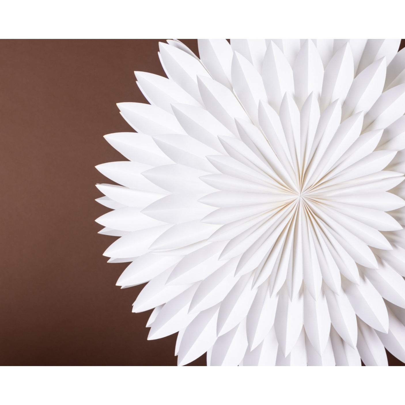 Storlien Pendant Lamp Venture Design Julebelysning