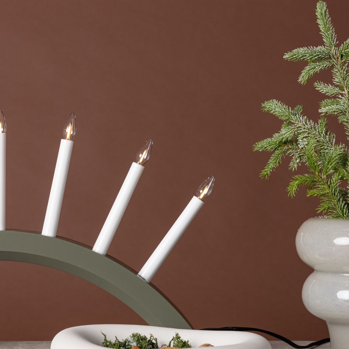 Kebnekaise Table Lamp Venture Design Julebelysning