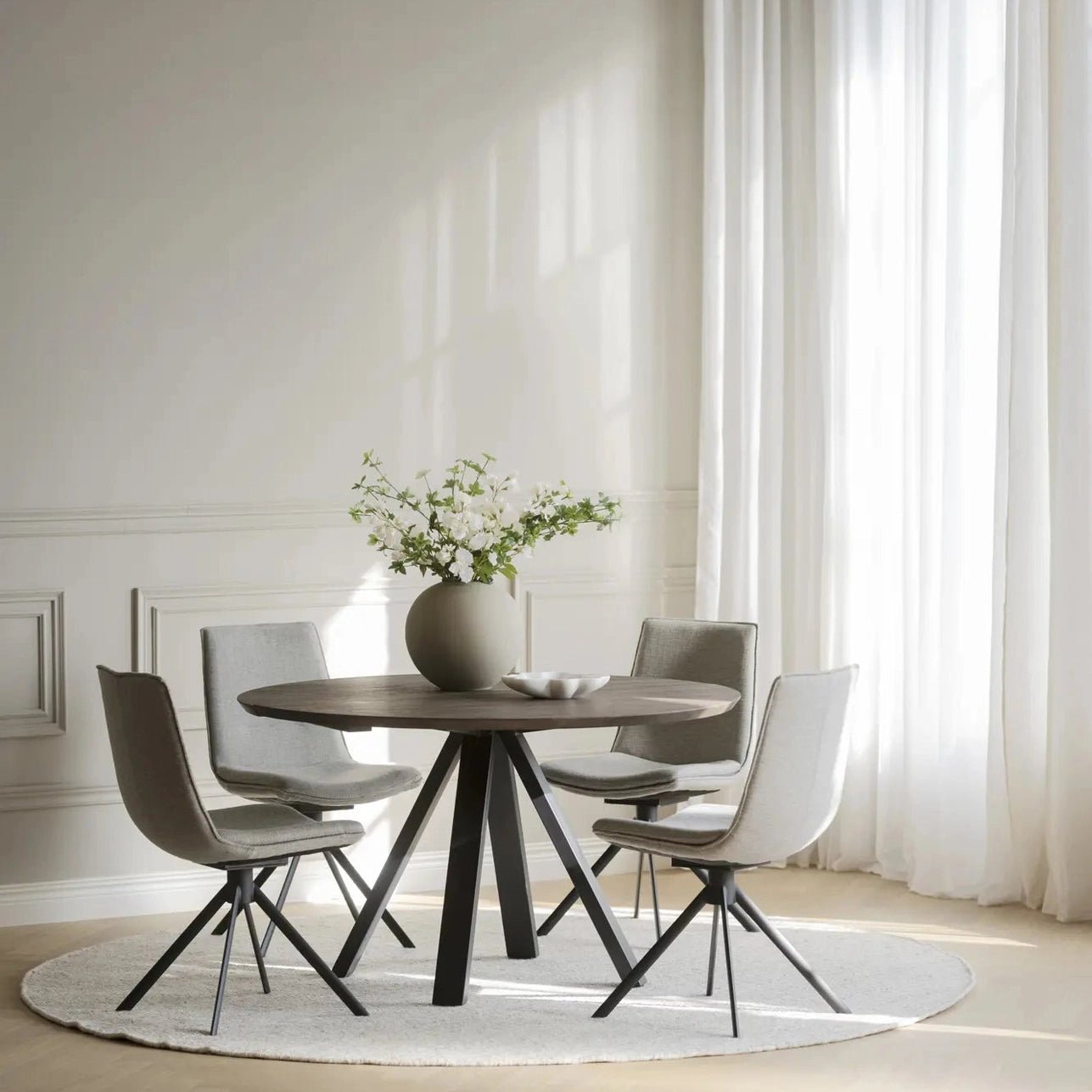 Carradale spisebord Ø130 Rowico Spisebord