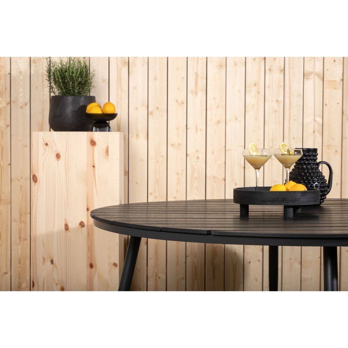 Break Round Dining Table Venture Design Spisebord