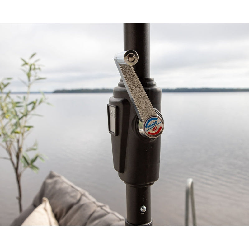 Sabal Parasoll med LED 270 Venture Design Parasoll