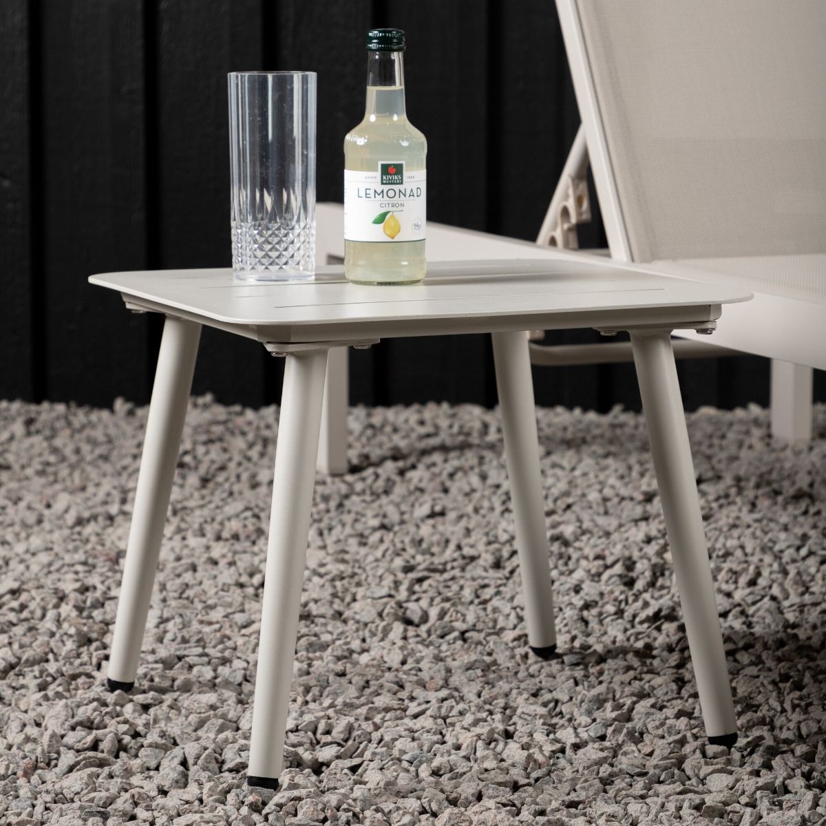 Lina Side Table Venture Design Sidebord