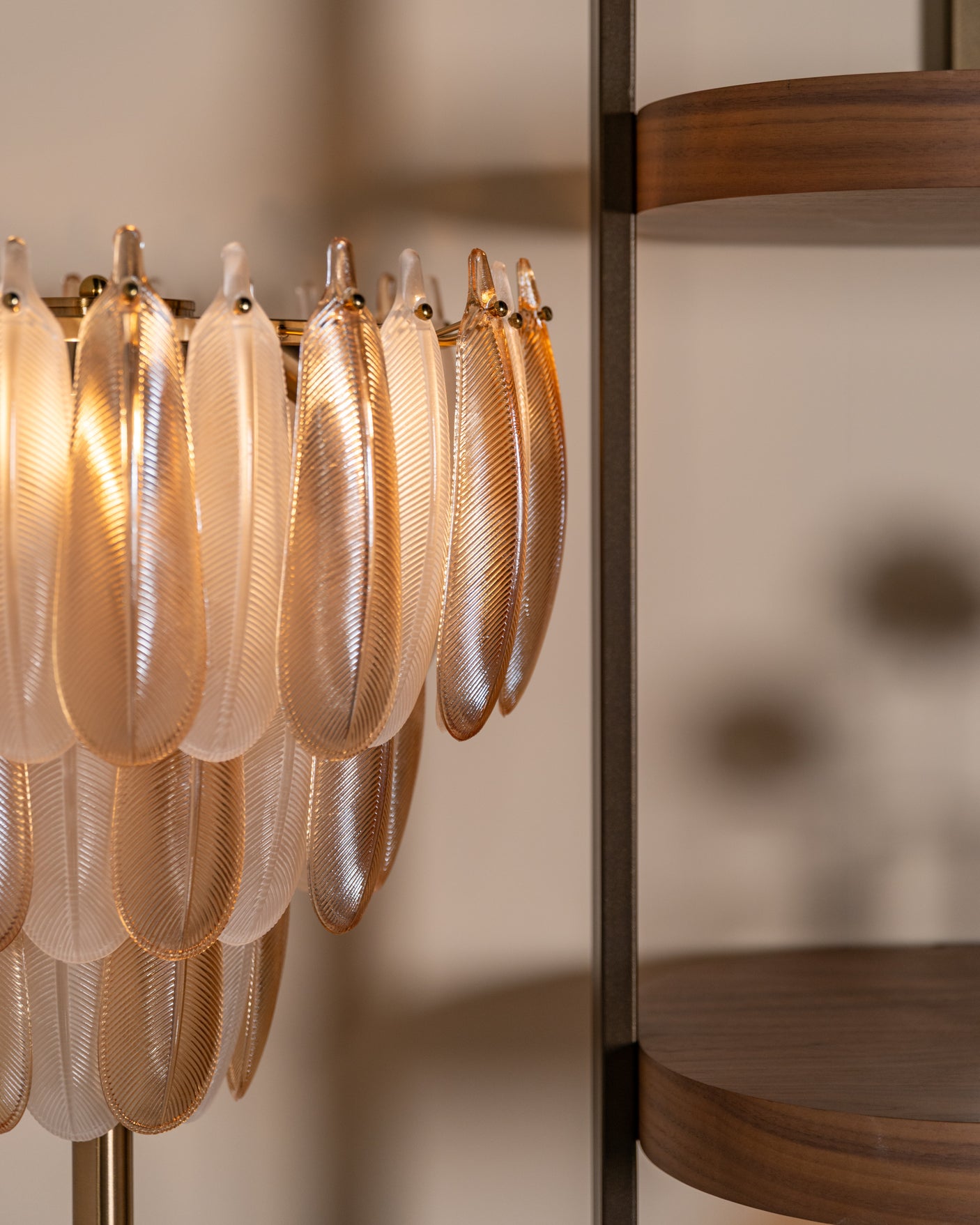 Gulvlampe Chloe antikk messing Richmond Interiors Gulvlampe