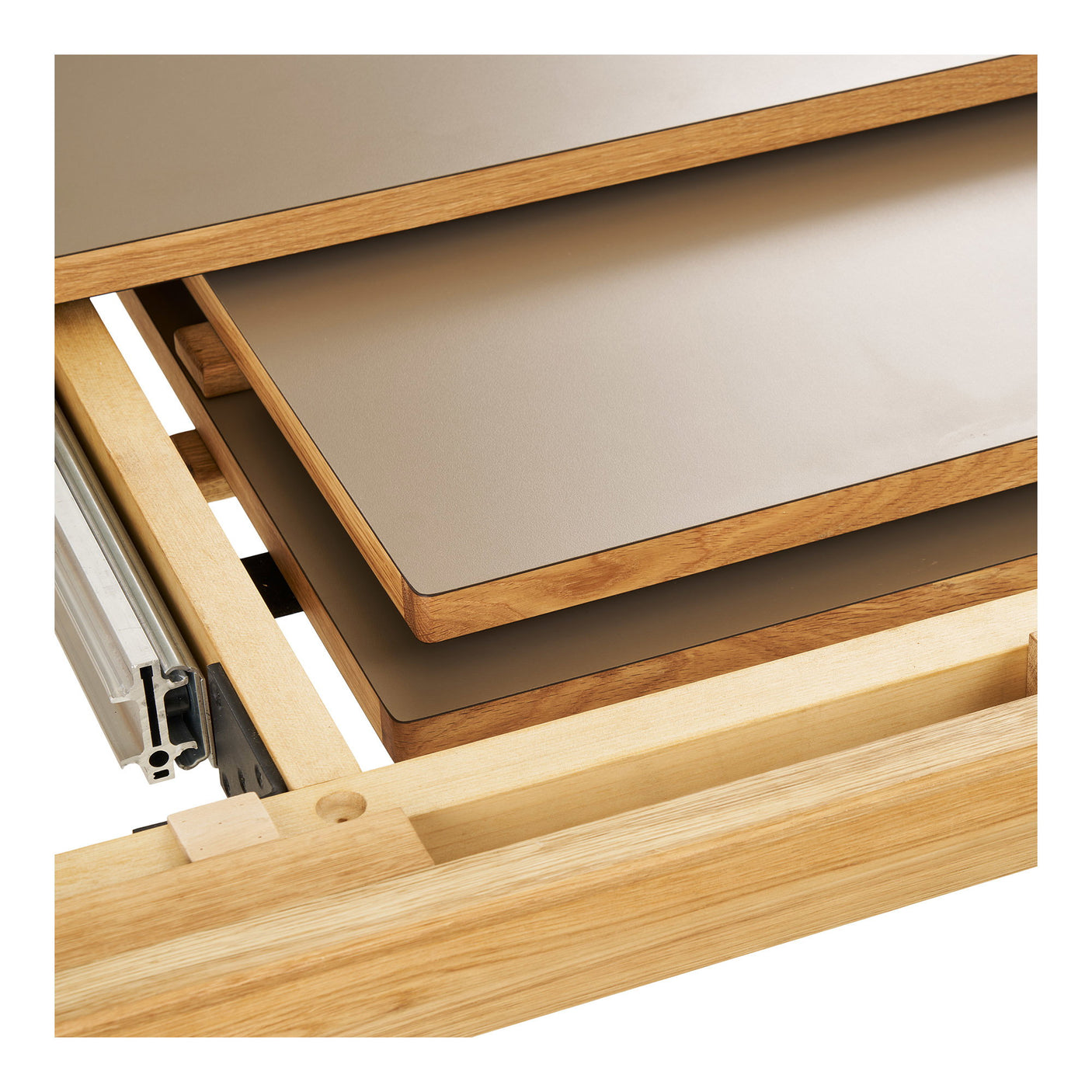 Bowen spisestuebord House Nordic Spisebord