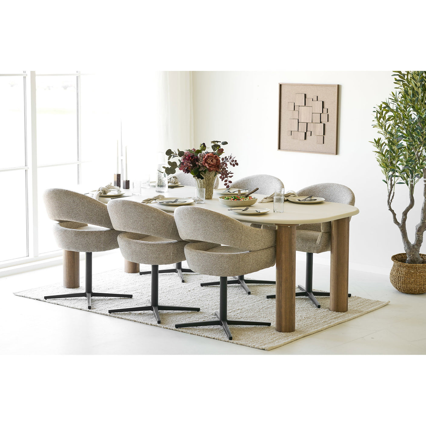 Fondi Spisebord House Nordic Spisebord