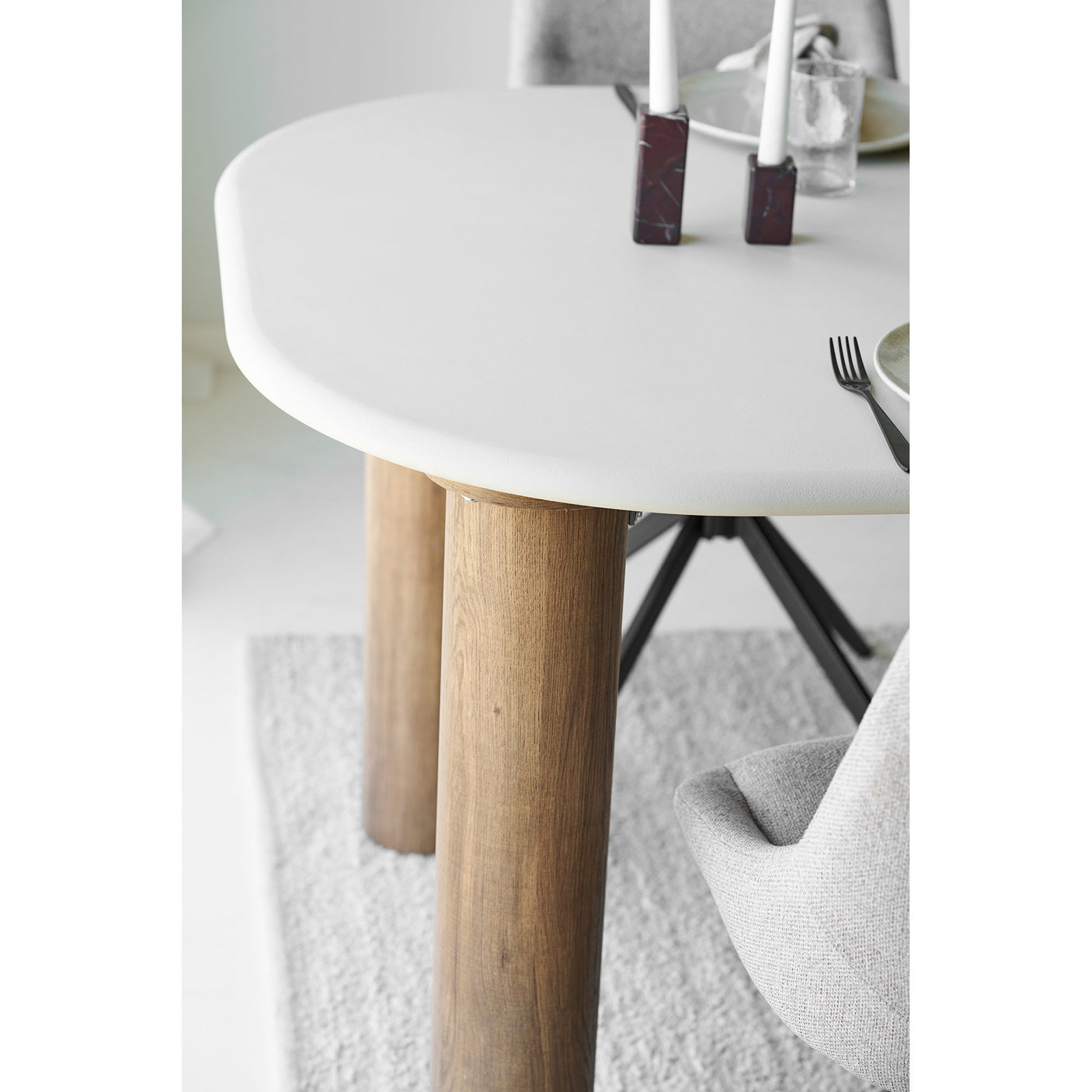 Fondi Spisebord House Nordic Spisebord