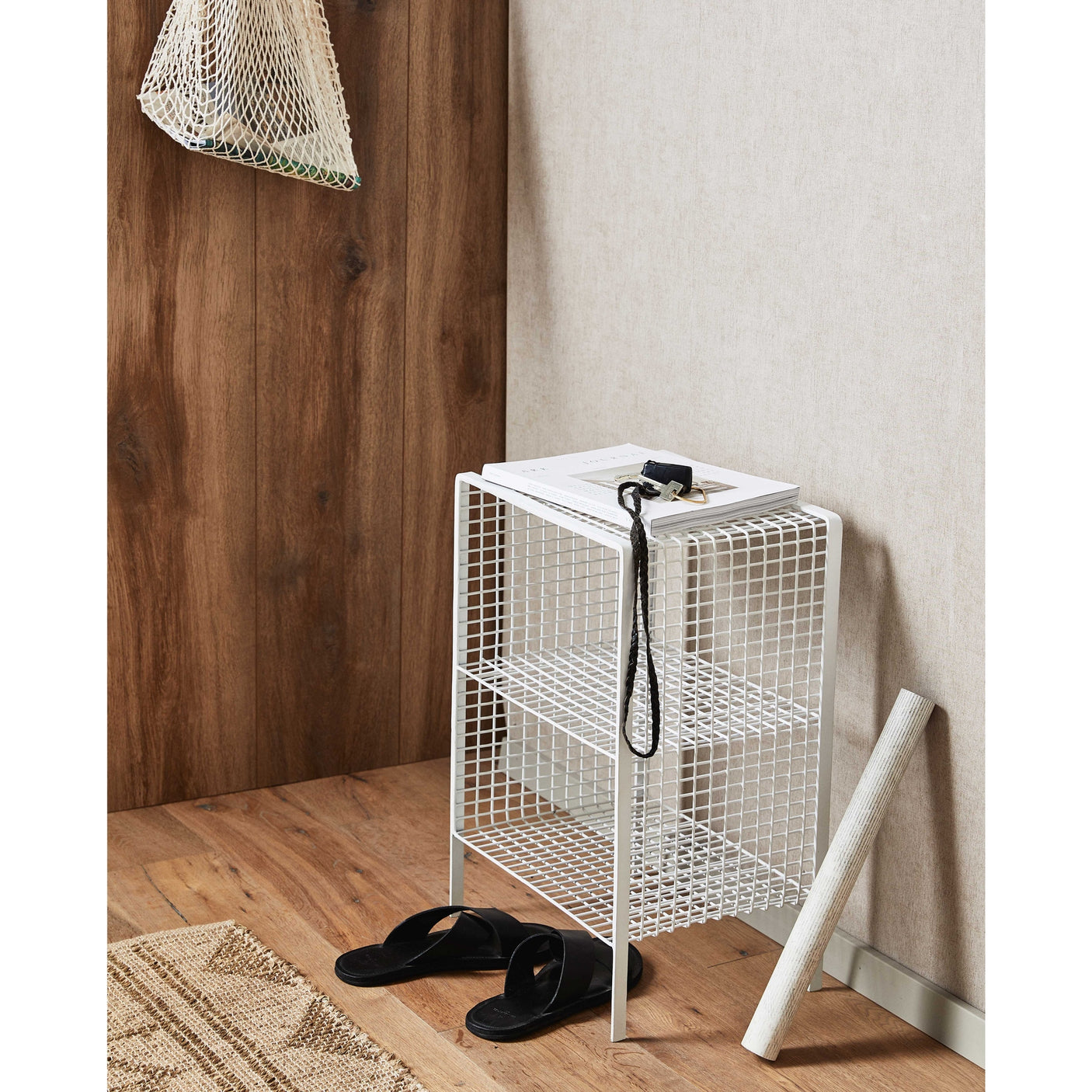 TUO seng/sidebord i jern - 40x30 cm - hvit Nordal WALL/ DISP