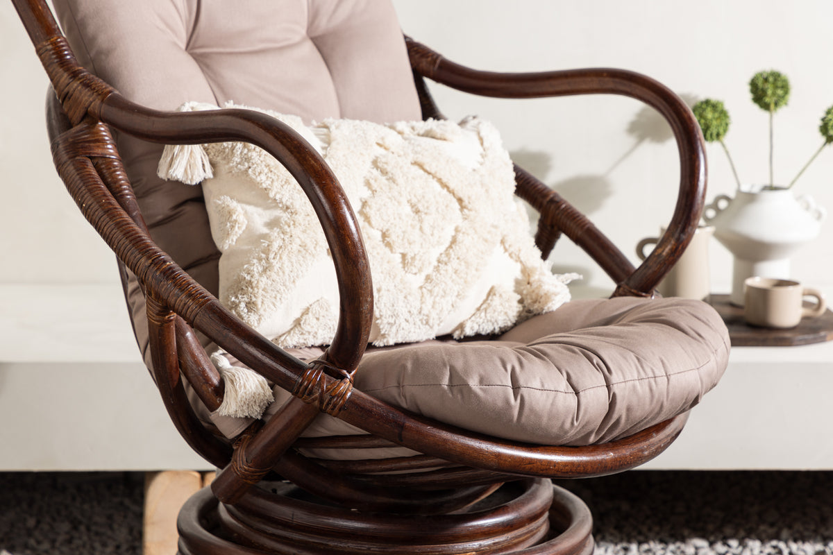 Swing Lounge Chair Venture Design Lenestol