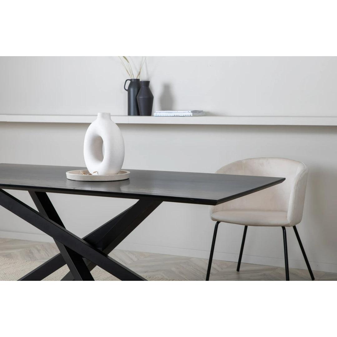 Piazza Dining Table Venture Design Spisebord