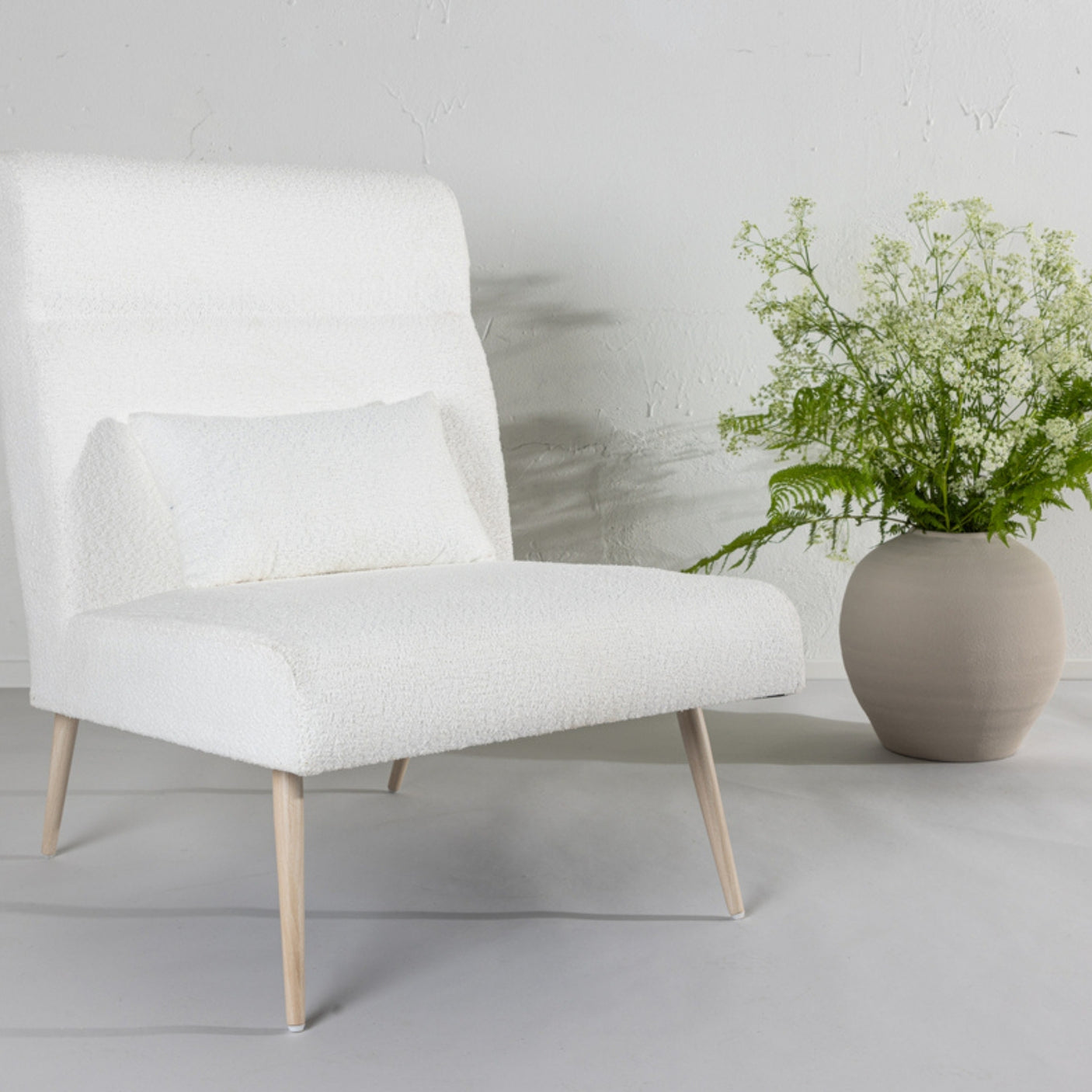 Bloom Armchair Venture Design Lenestol