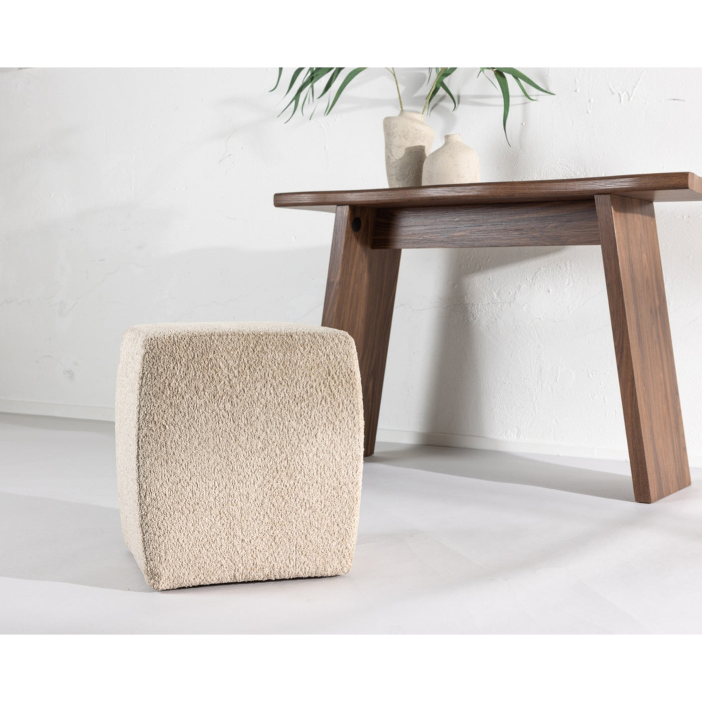 Neapel Pouf Venture Design Pall