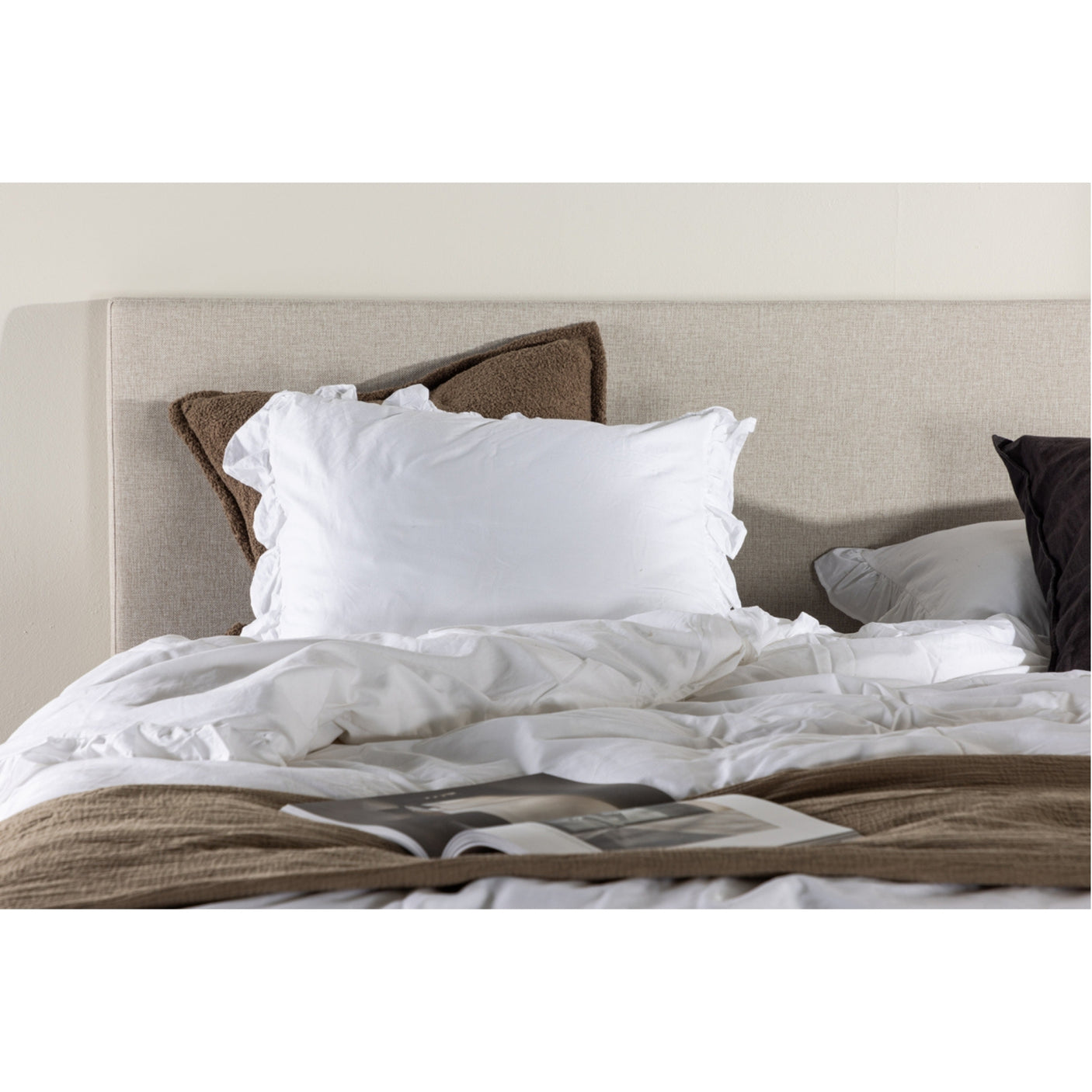 Bed Toledo 180x200 Venture Design Seng