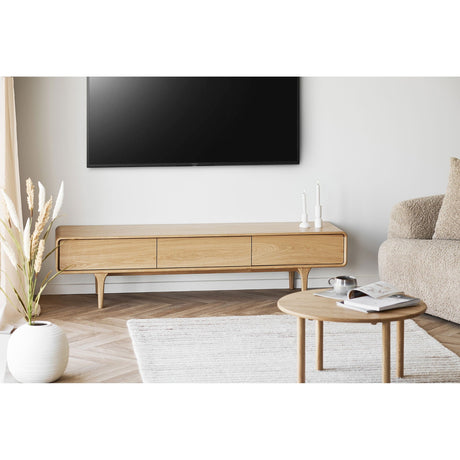 Darwin TV-benk House Nordic Varetype