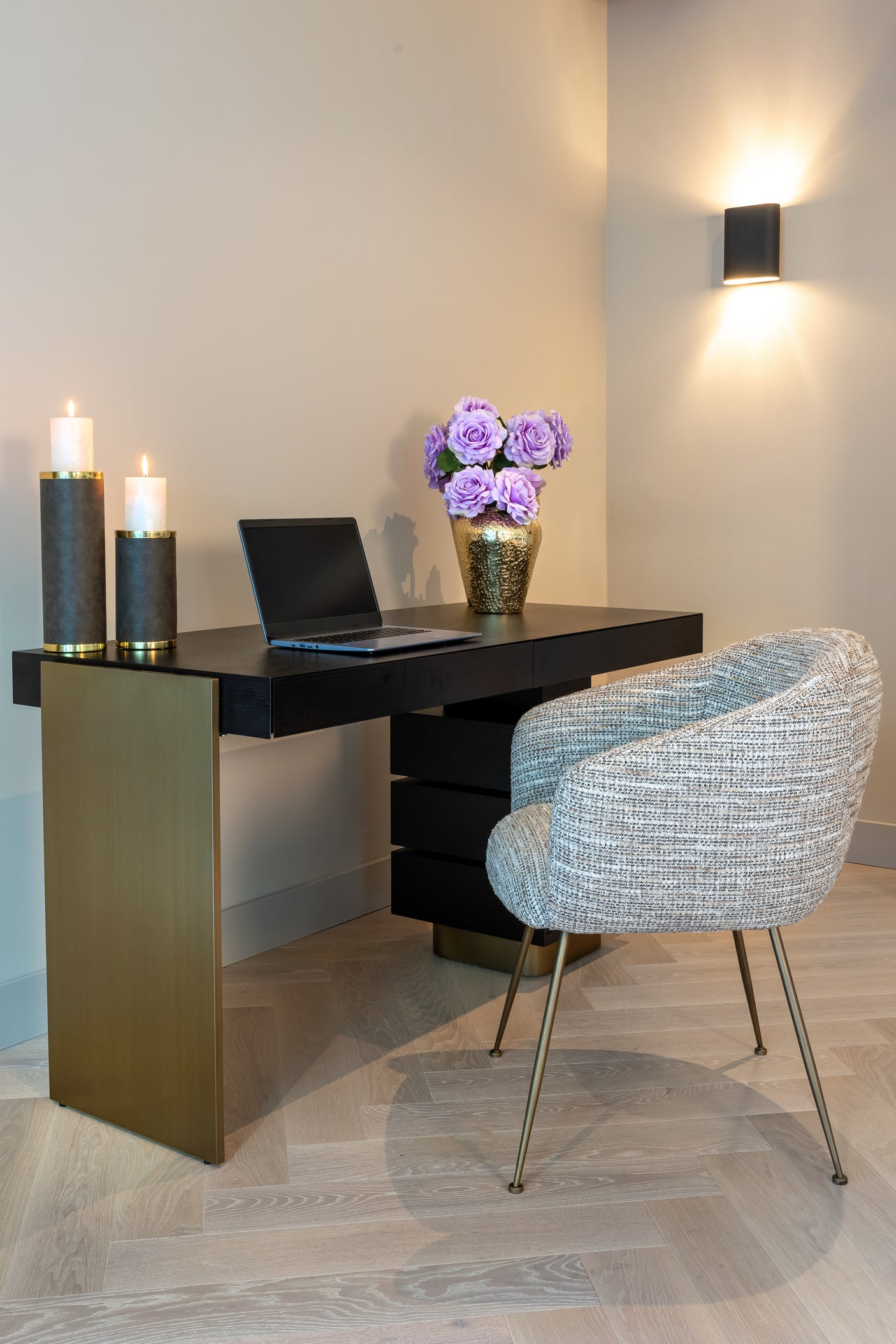 Skrivebord Alexander Jones kull Connar Richmond Interiors Skrivebord