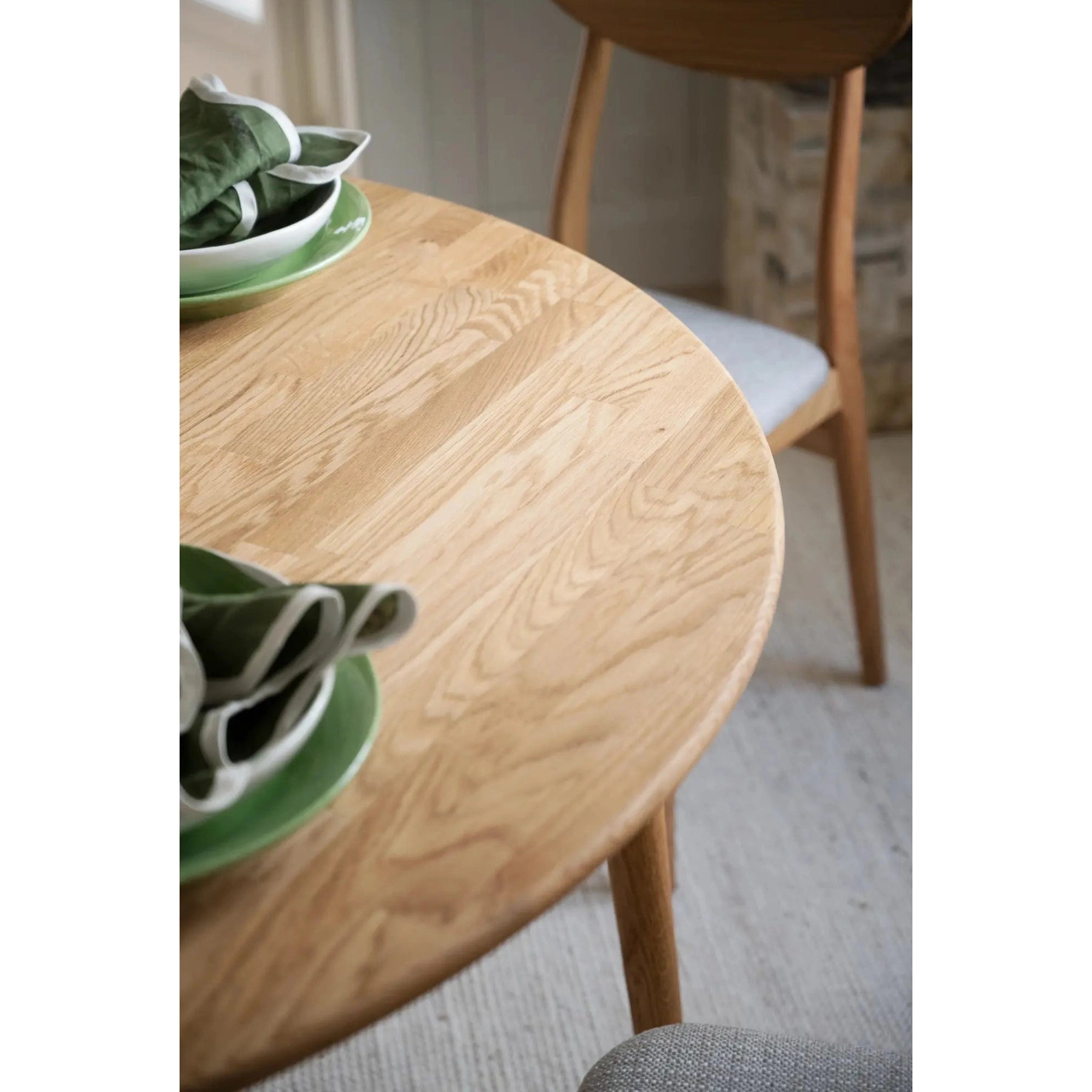 Tyler spisebord m/ ileggsplate Ø120/165 Rowico Spisebord