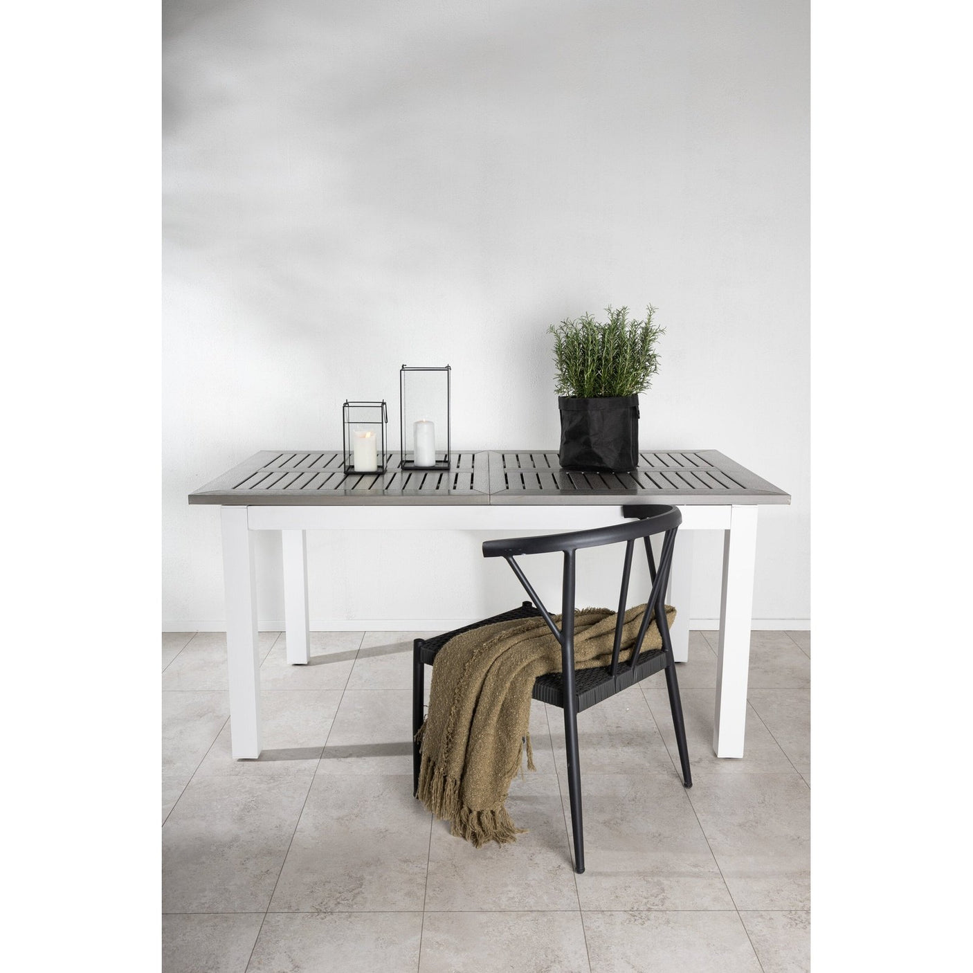 Albany Table - 160/240 Venture Design Spisebord