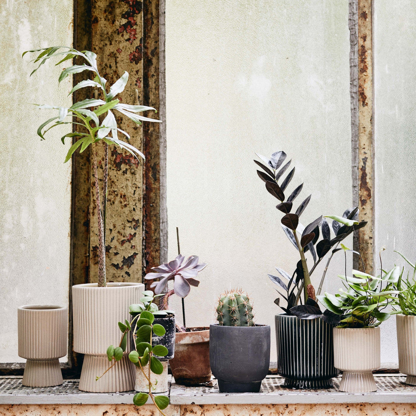 MULL krukker i stein - small - ø10 cm - sand Nordal INDOOR POT