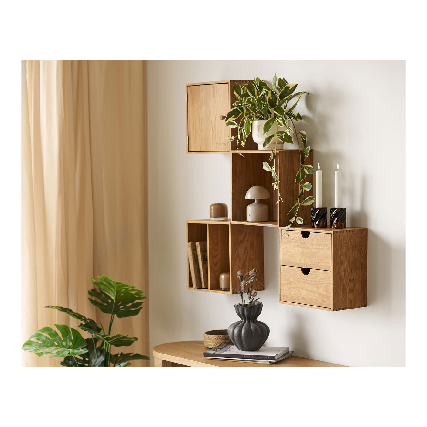 Townsville vegghylle med skuffer House Nordic Varetype