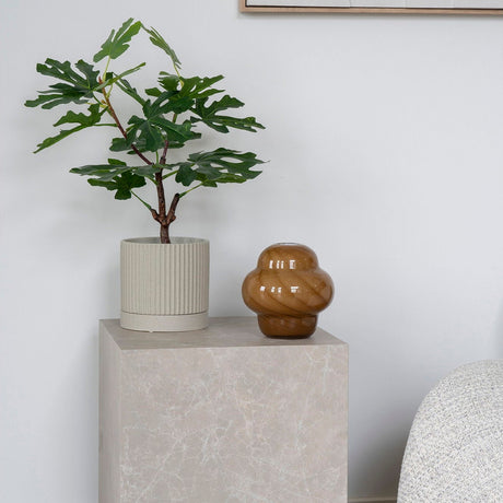 Vase. Bare svare uten noen forklaring House Nordic Vase
