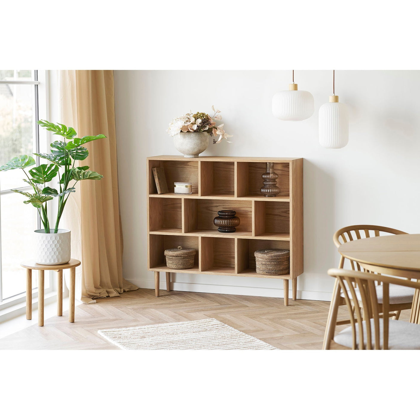 Vase. Bare svare uten noen forklaring House Nordic Varetype