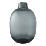 Vase. Bare svare uten noen forklaring House Nordic Varetype