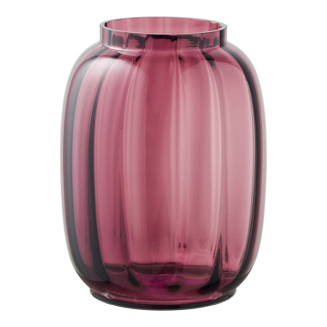 Vase. Bare svare uten noen forklaring House Nordic Vaser