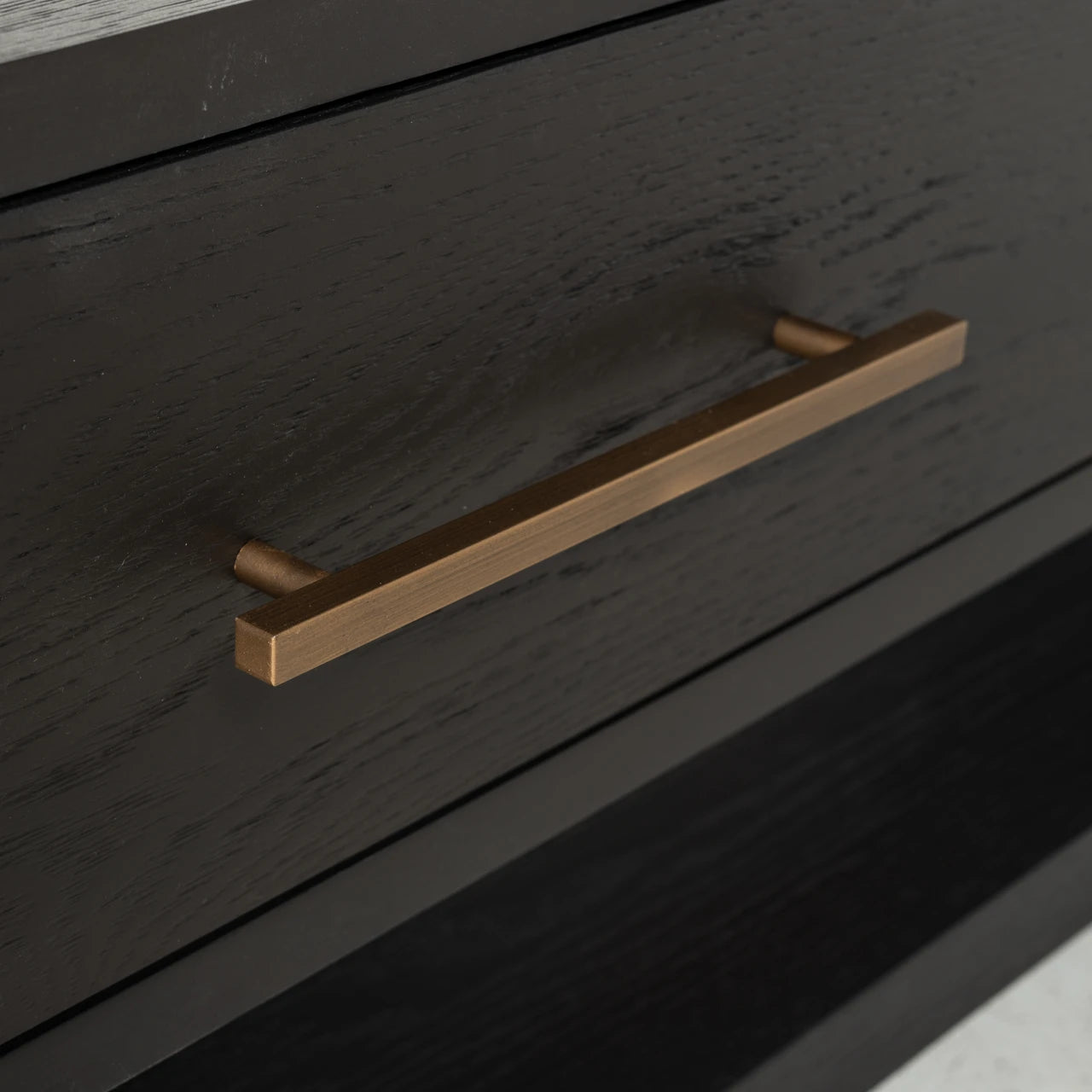 TV-benk Cambon mørk kaffe Richmond Interiors TV-benk