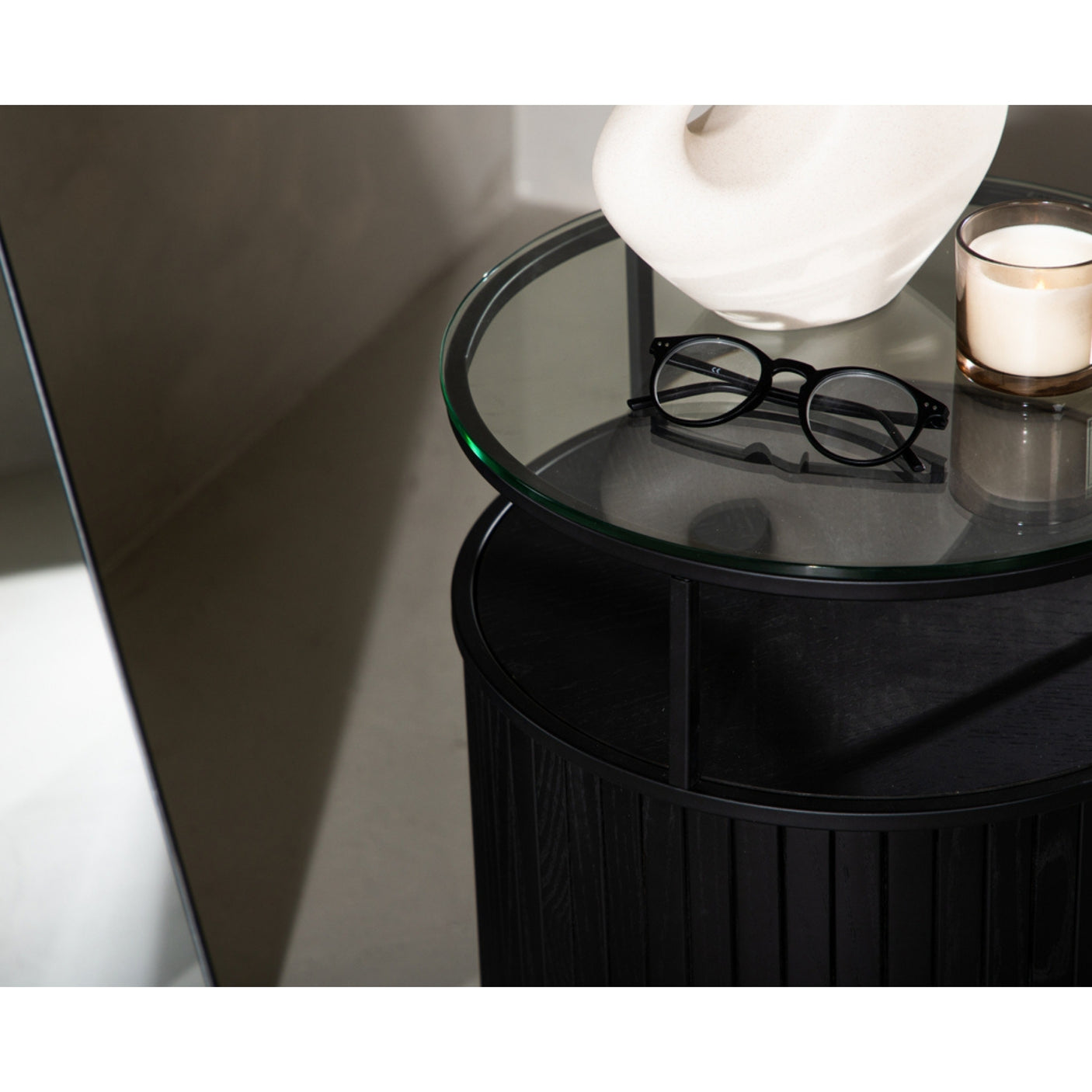 Bovall Side Table Venture Design Sidebord