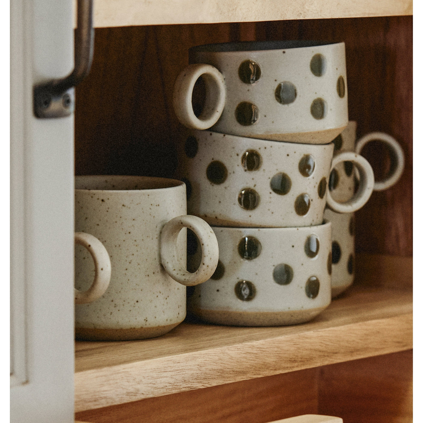GRAINY keramisk tekopp m/hank - h5,5 cm - sand/grønn Nordal TABLEWARE